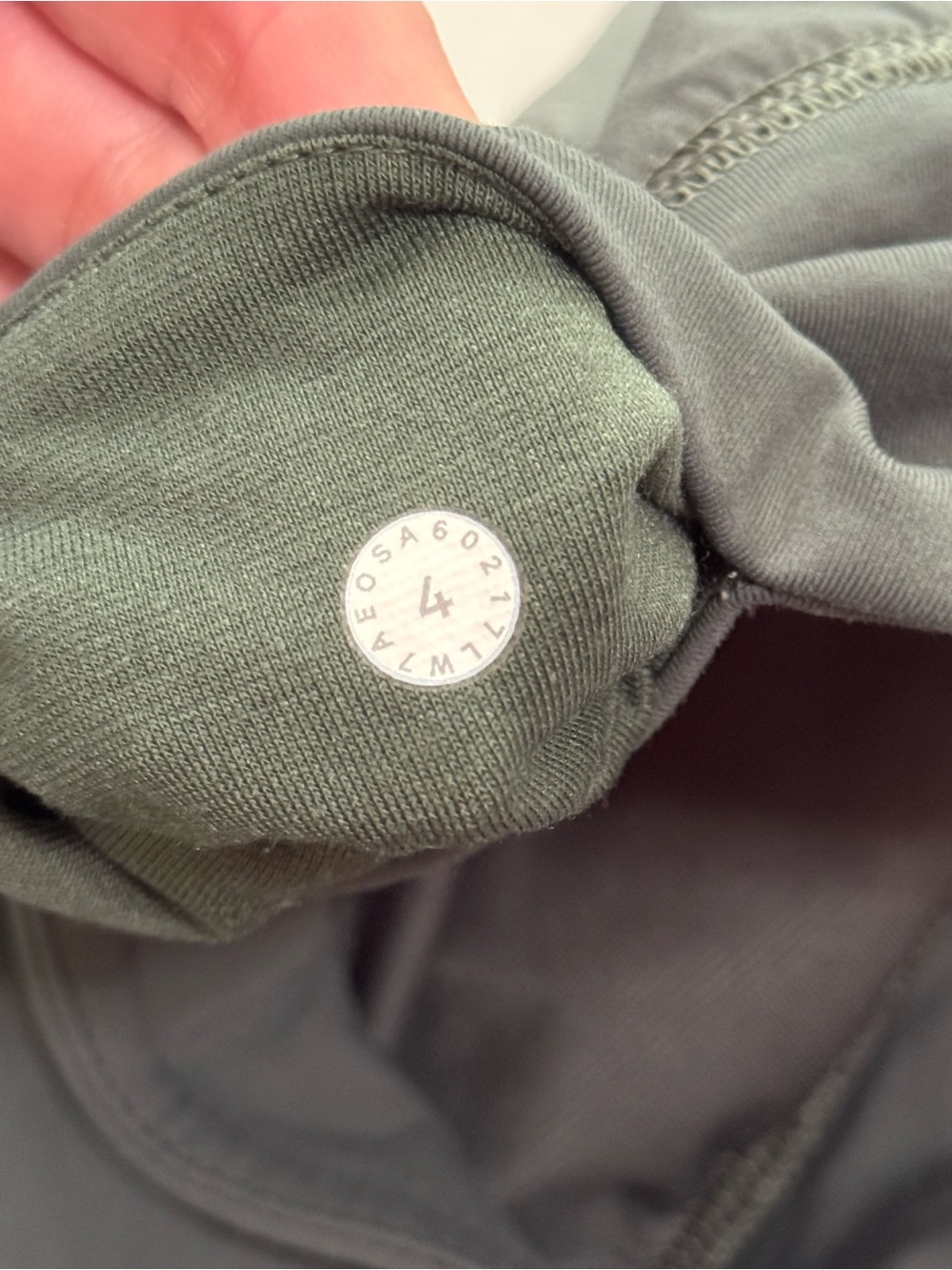Lululemon Lean In Shorts - Picture 4 of 7